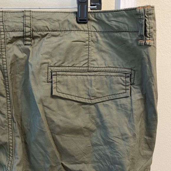 Tommy Bahama Pants   - Picture 5 of 7